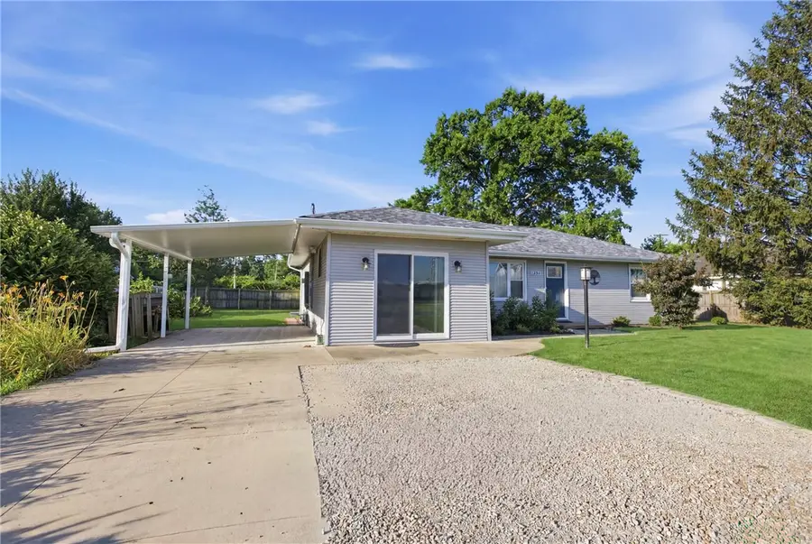 1804 Johnson Avenue, Charleston, IL 61920 - #2