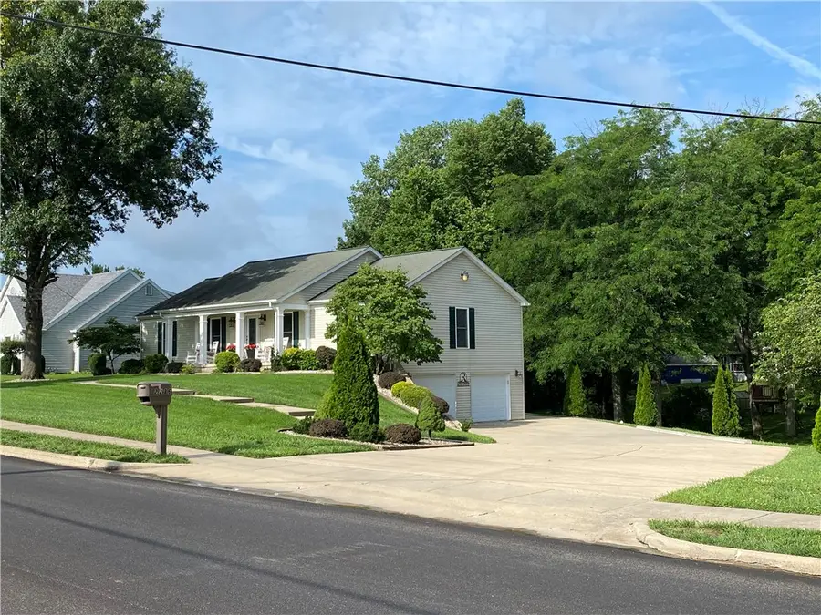 2236 University Drive, Charleston, IL 61920 - #3