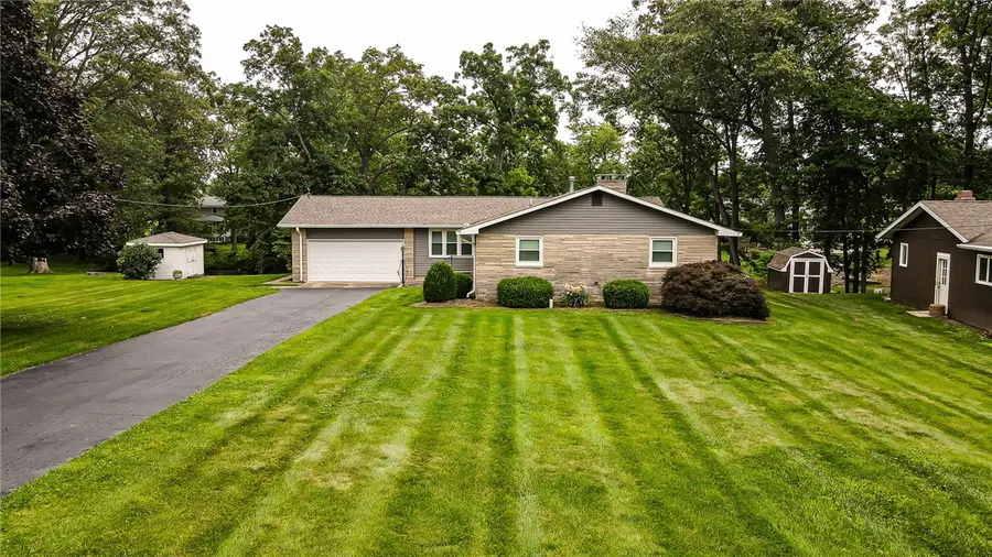 18 Lakewood Drive, Paris, IL 61944 - #2