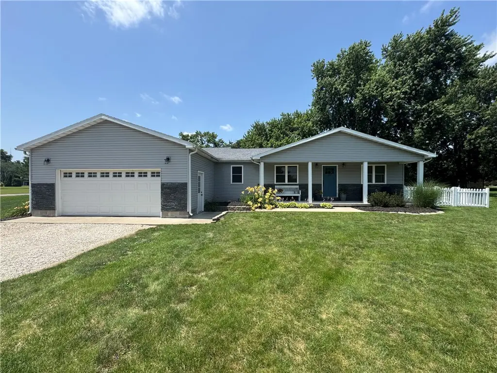 119 Woodlawn Drive, Chrisman, IL 61924 - #1
