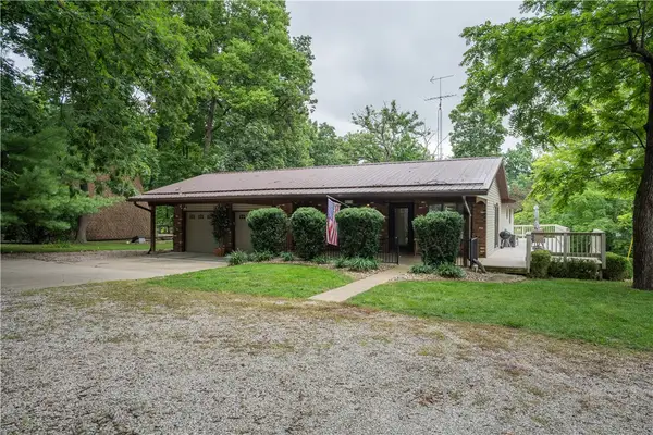 15774 N Bluebird Drive, Effingham, IL 62401