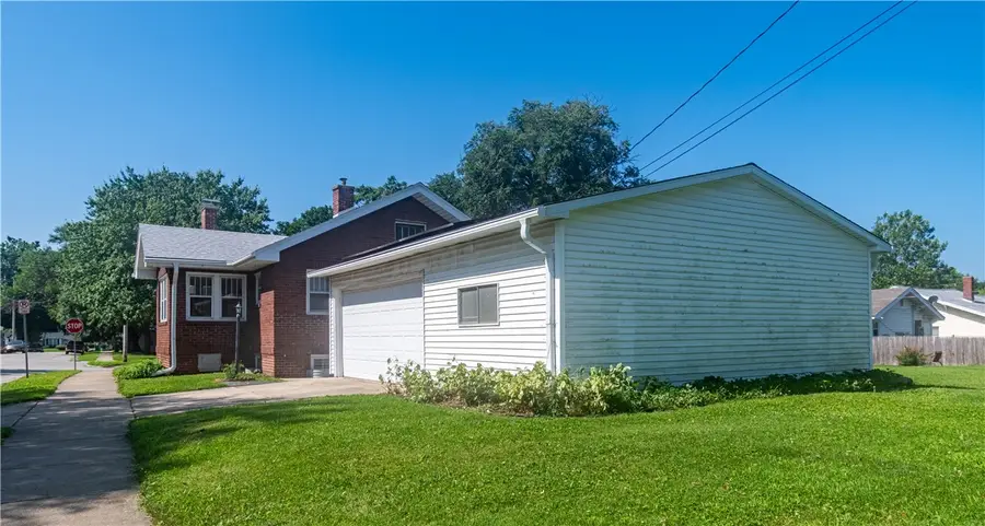 2292 E Main Street, Decatur, IL 62521 - #2