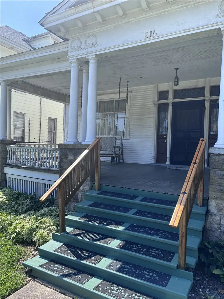 615 W Macon Street, Decatur, IL 62522 - #2