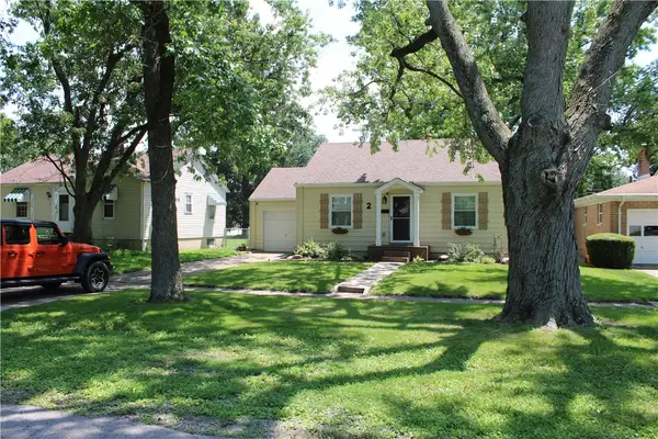 2 Westwood, Mattoon, IL 61938
