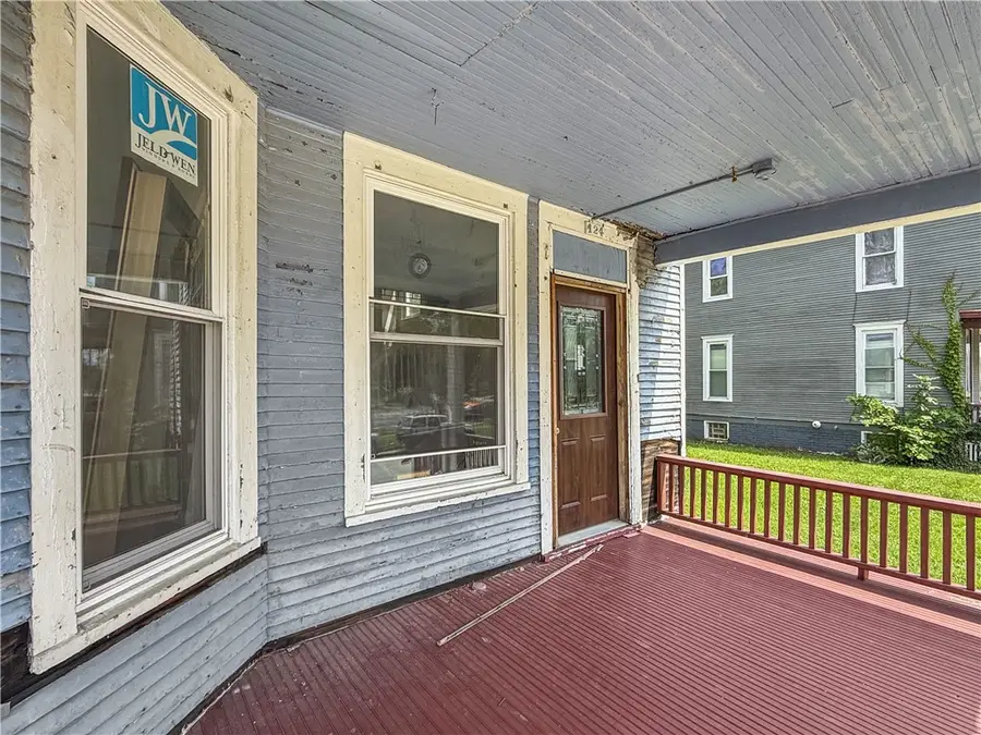 124 N Edward Street, Decatur, IL 62522 - #2