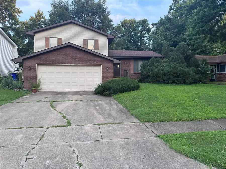 3504 Dove Drive, Decatur, IL 62526 - #2