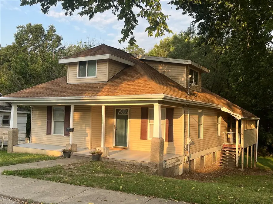 322 B Street, Charleston, IL 61920 - #2