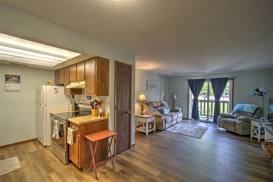 411 Woodside Trail #D6, Decatur, IL 62521 - #3