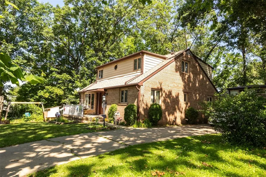 1904 Florida Court, Decatur, IL 62521 - #2