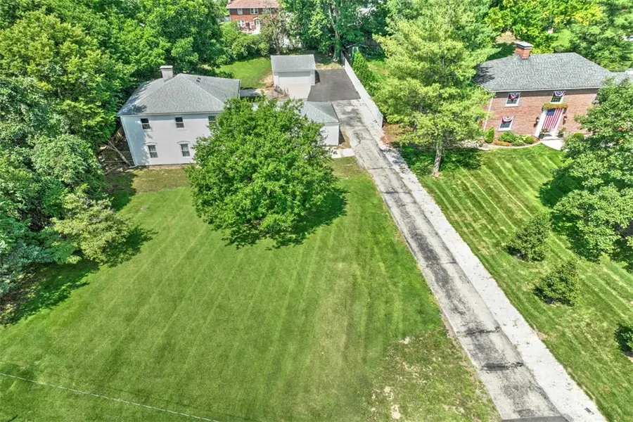 19 Montgomery Place, Decatur, IL 62522 - #2