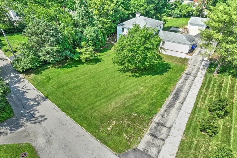 19 Montgomery Place, Decatur, IL 62522 - #3