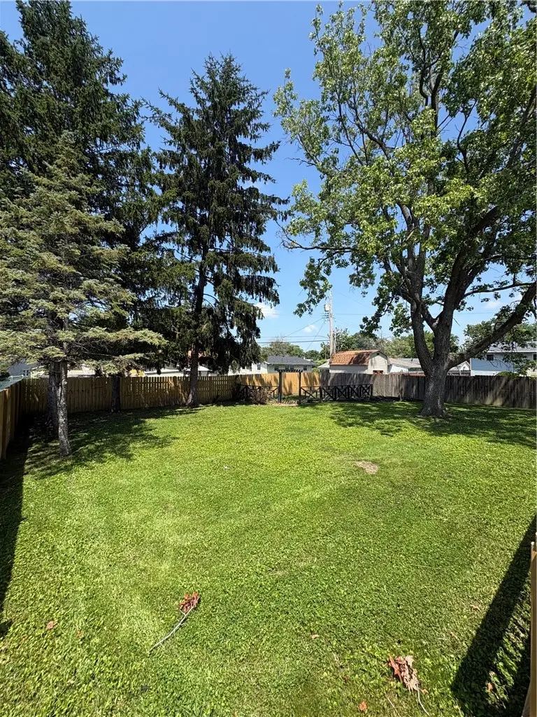 1681 N Oakcrest Avenue, Decatur, IL 62526 - #3