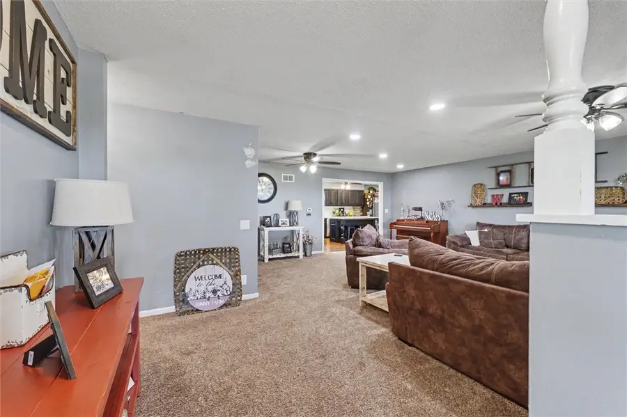 2920 N 1100 East Road, Mansfield, IL 61854 - #3