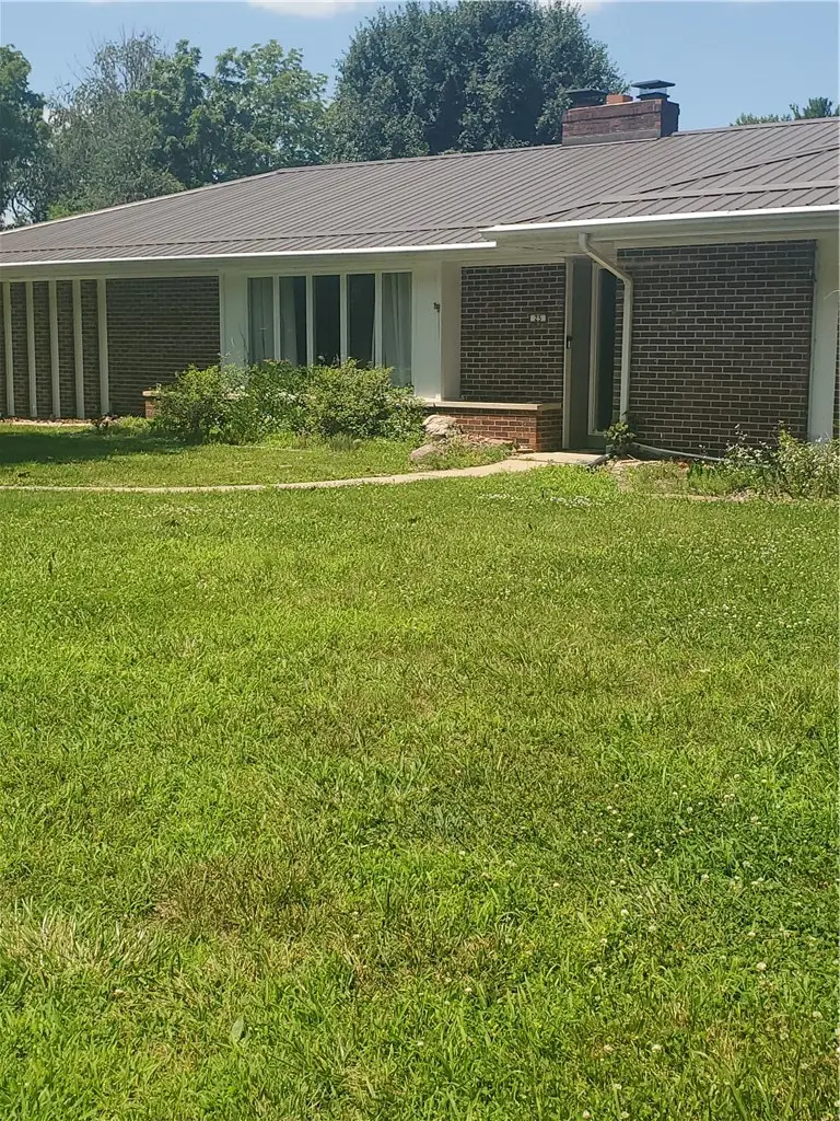 25 Lakeshore Drive, Danville, IL 61832 - #1