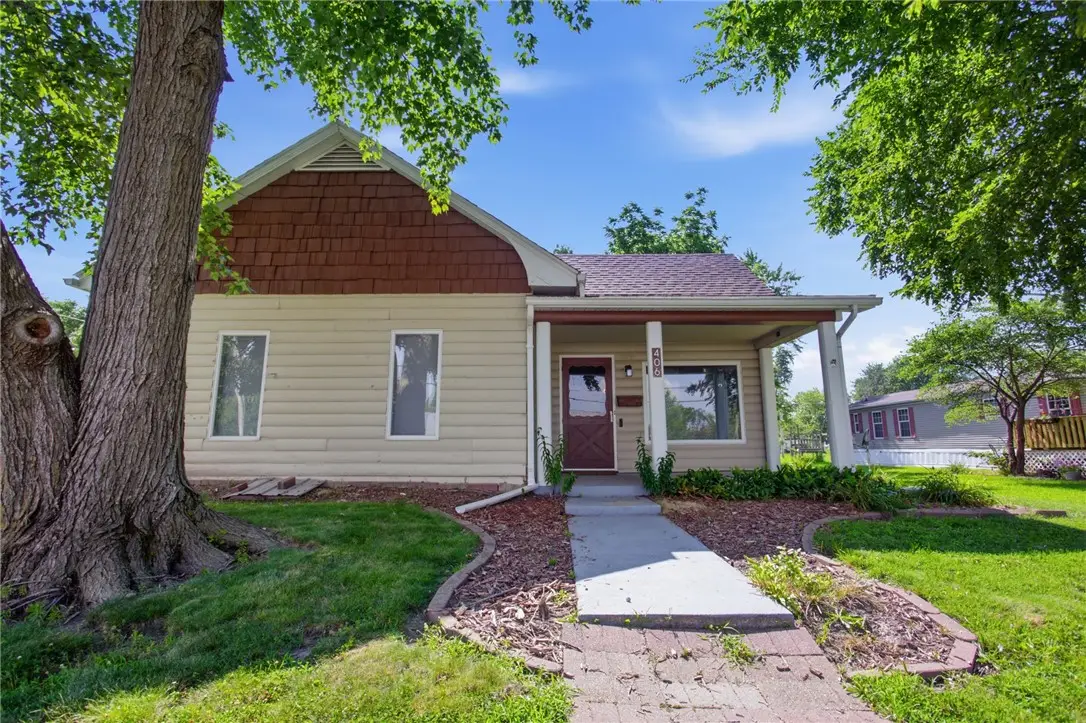 406 N 2nd Street, Altamont, IL 62411 - #1