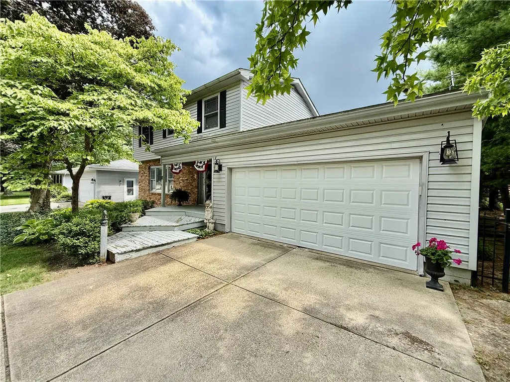 235 W Ash Avenue, Decatur, IL 62526 - #1