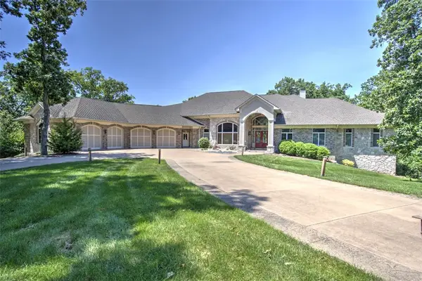 4180 S Lake Court, Decatur, IL 62521