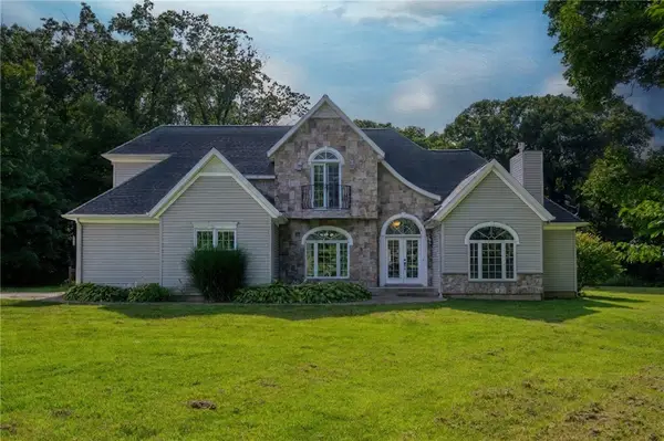 4 Woodbird Drive, Effingham, IL 62401