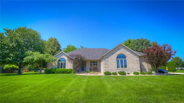 900 W Weaver Road, Forsyth, IL 62535