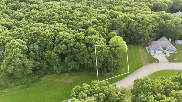 Lot #32 Reserves Court, Charleston, IL 61920
