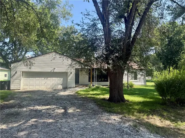 118 E Bower Street, Oreana, IL 62554