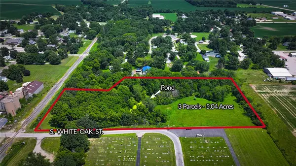 White Oak Street, Camargo, IL 61919