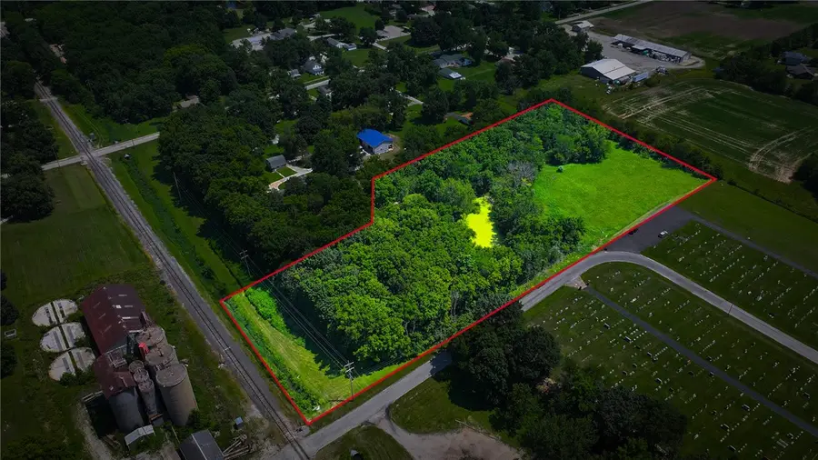 White Oak Street, Camargo, IL 61919 - #2