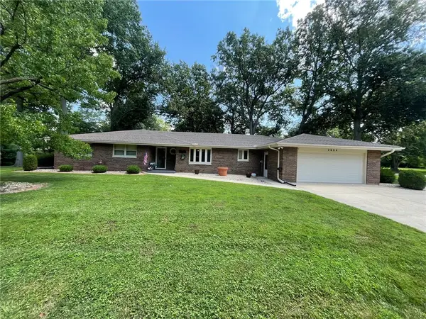 2604 S Park Street, Effingham, IL 62401