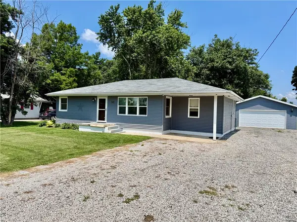 3512 Ravina Park Road, Decatur, IL 62526