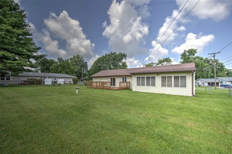 49 Berry Drive, Decatur, IL 62526 - #3