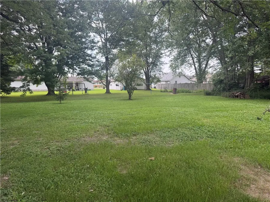 600 Orchard Drive, Newton, IL 62448 - #3
