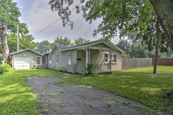 1420 E Decatur Street, Decatur, IL 62521