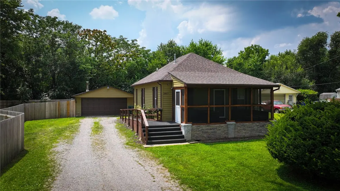 2817 E Locust Street, Decatur, IL 62526 - #1