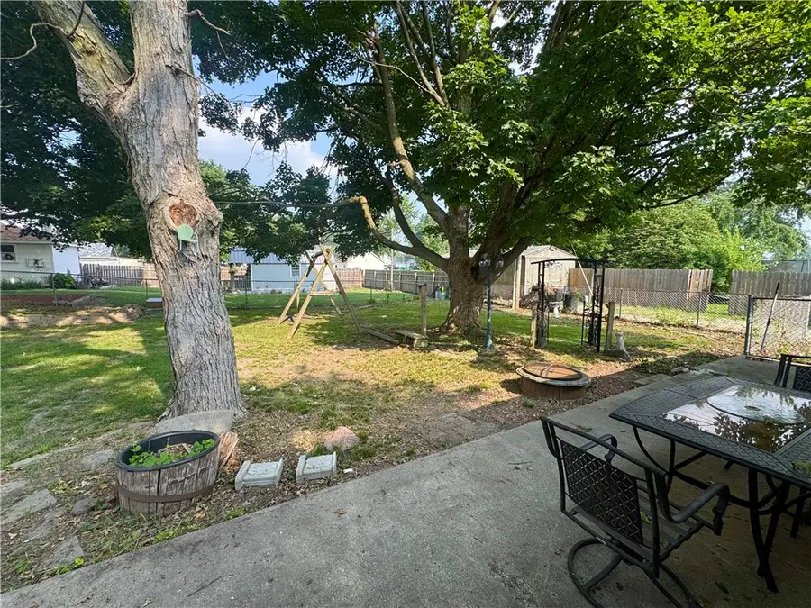 708 25th Street, Mattoon, IL 61938 - #2