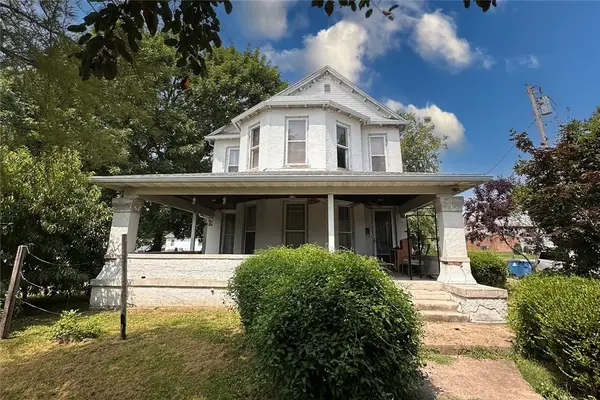 201 S Lafayette Street, Newton, IL 62448
