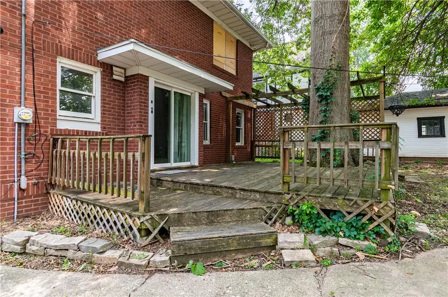 1421 W Riverview Avenue, Decatur, IL 62522 - #3