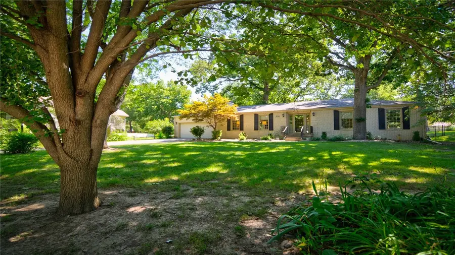 5224 Yavapai Drive, Forsyth, IL 62535 - #2