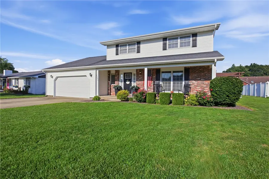 1004 Oceola Street, Effingham, IL 62401 - #3