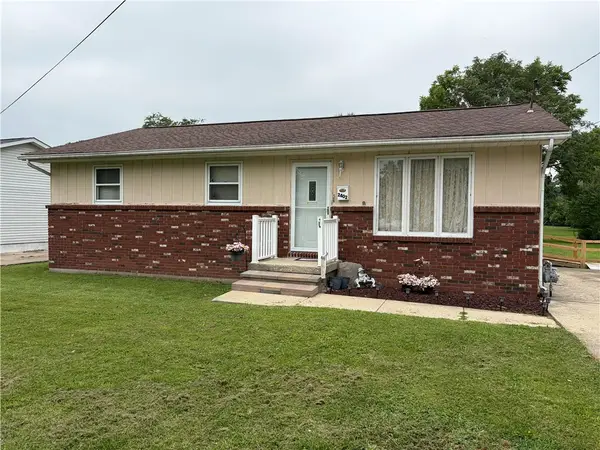 2402 N Vine Street, Decatur, IL 62526