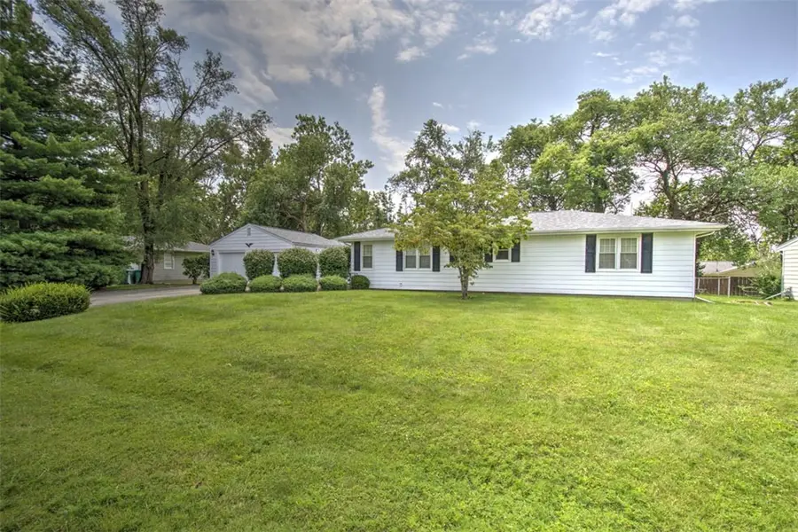203 Wayside Avenue, Decatur, IL 62521 - #3