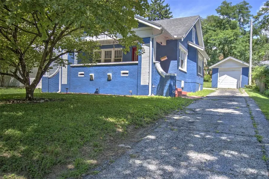 1344 W Sunset Avenue, Decatur, IL 62522 - #2