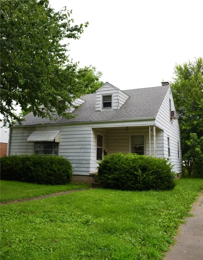 430 E Pierson Avenue, Decatur, IL 62526 - #1