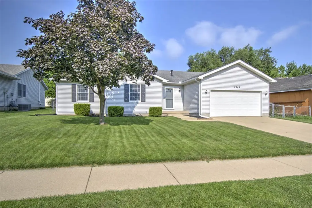 2649 Pheasant Run, Decatur, IL 62521 - #1