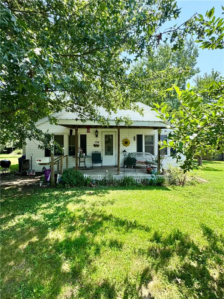 154 S Sunnyside Road, Decatur, IL 62522 - #1