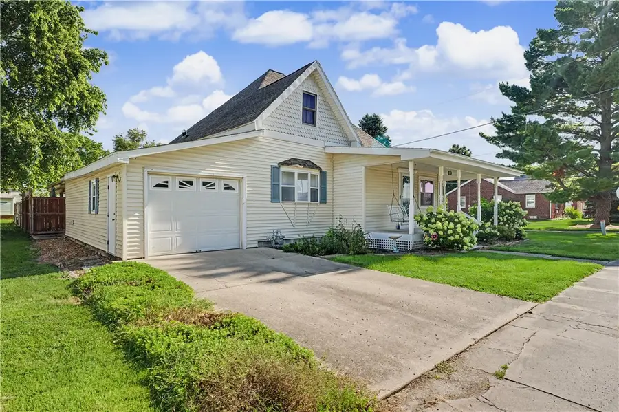 201 Clay Street, Catlin, IL 61817 - #2