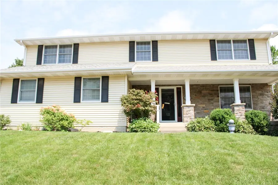 1150 Woodridgect Court, Decatur, IL 62526 - #2
