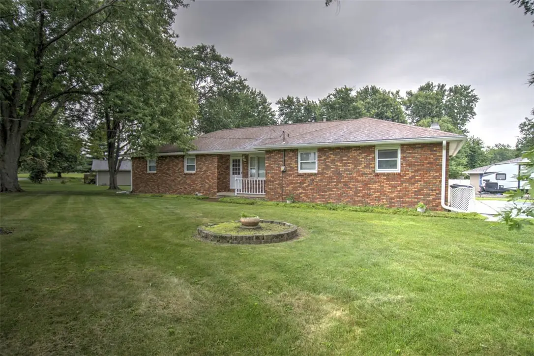 3432 Desert Inn Road, Decatur, IL 62526 - #1
