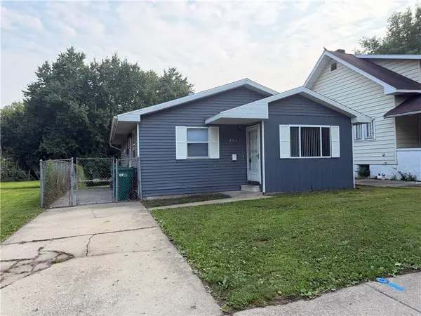 853 W Marietta Street, Decatur, IL 62522