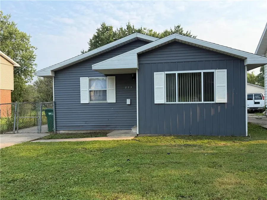 853 W Marietta Street, Decatur, IL 62522 - #2