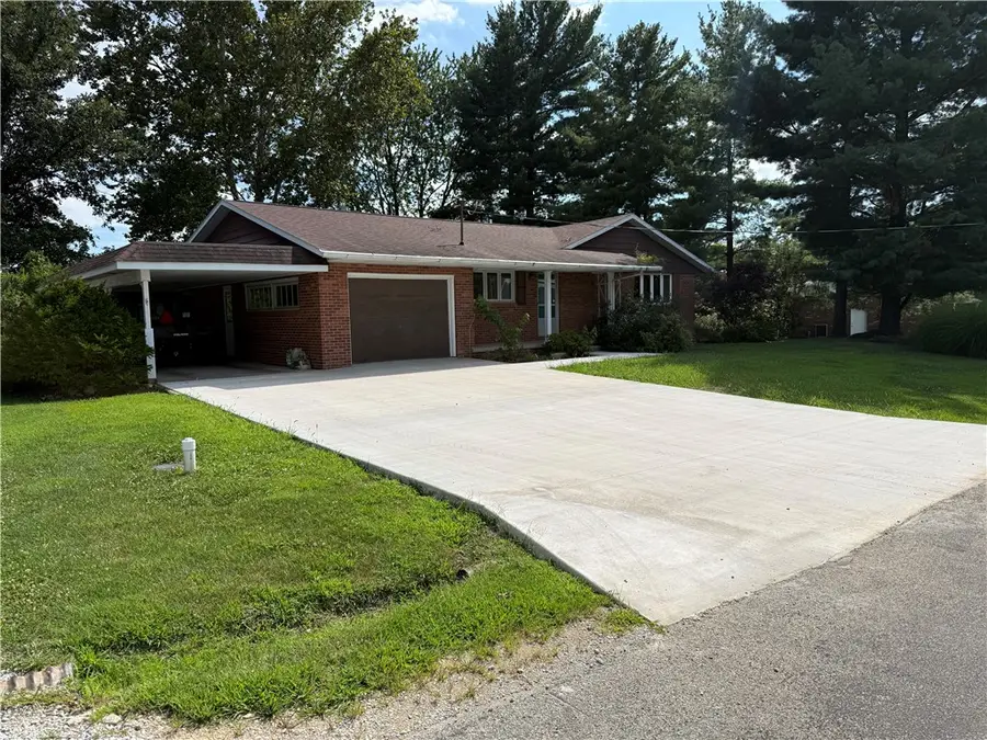 13 Hillcrest Drive, Newton, IL 62448 - #2